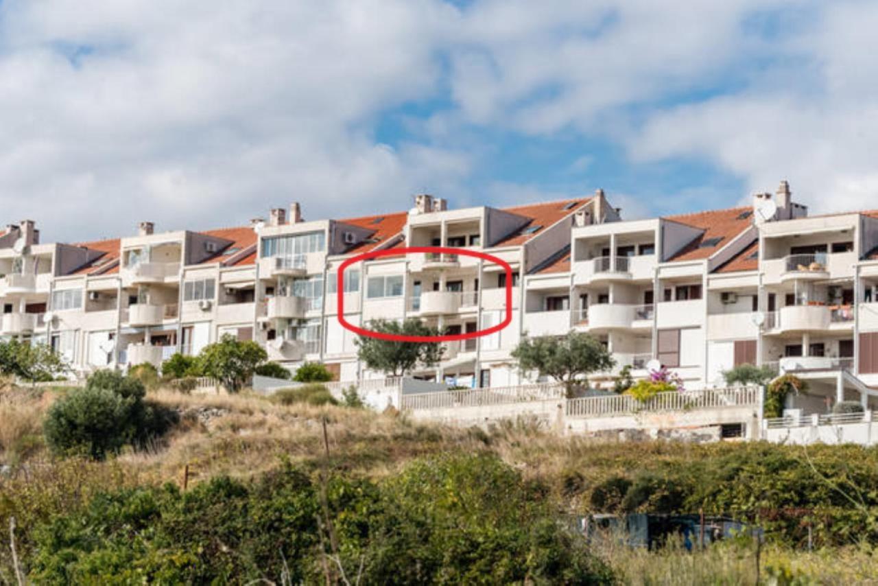 Sea View Reno W/garage Appartement